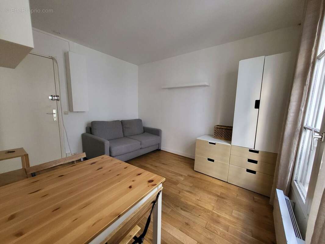 Appartement à PARIS-11E