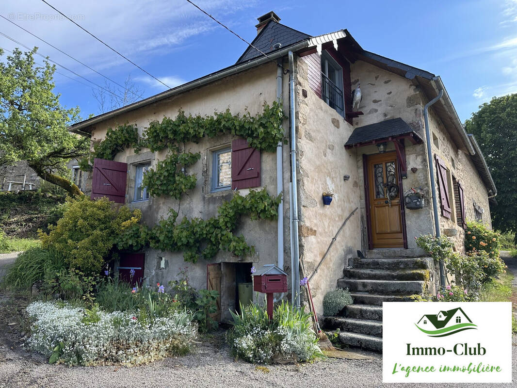 Maison à ARLEUF