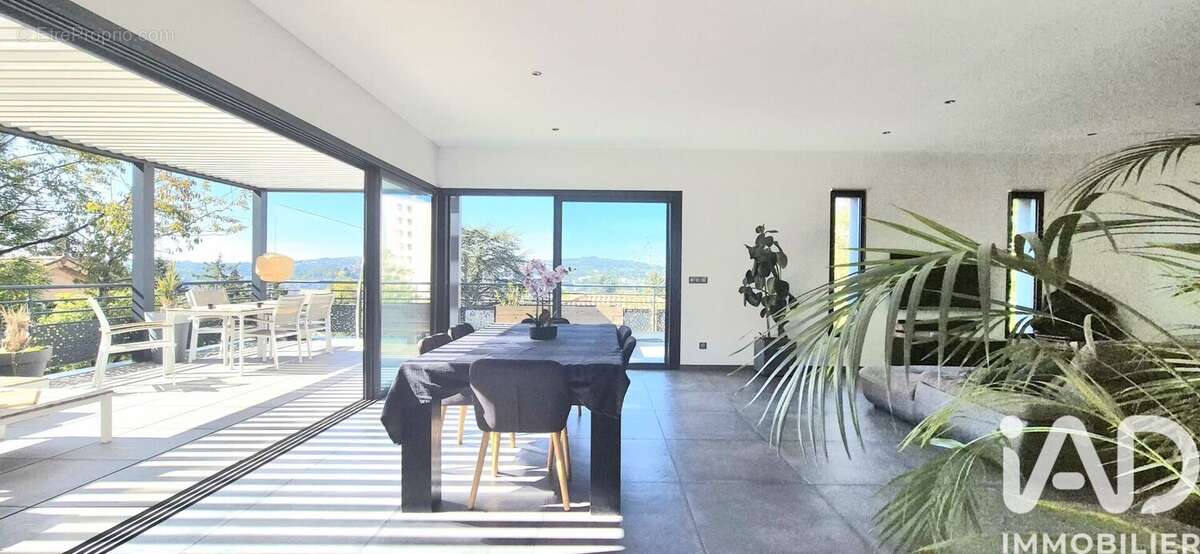 Photo 5 - Maison à SAINT-ETIENNE