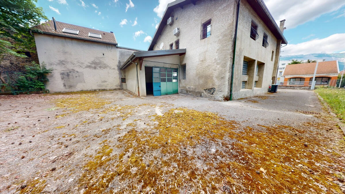Appartement à GIERES