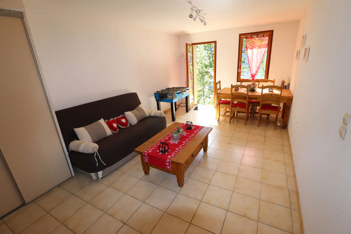 Maison à VILLARS-COLMARS