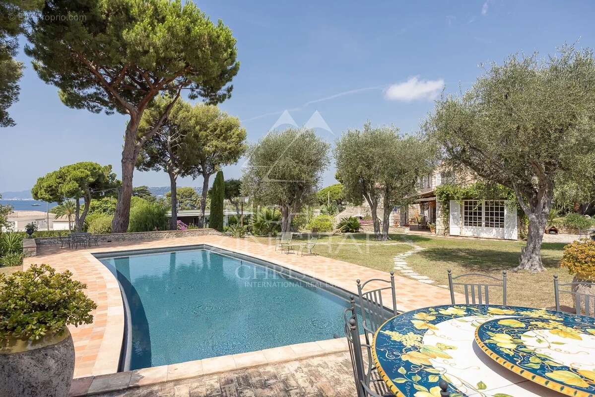 Exclusivité Mas d’exception avec vue mer panoramique au Cap d’Antibes - photo 3