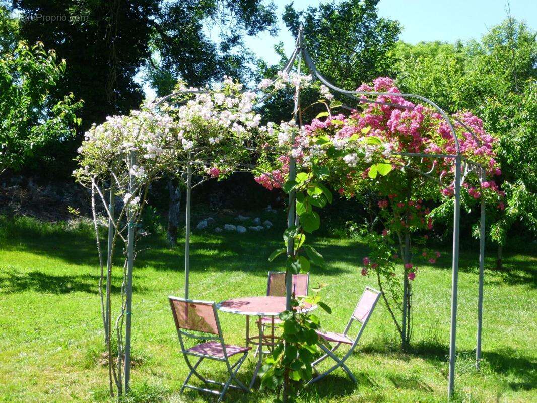 Maison à THEMINETTES