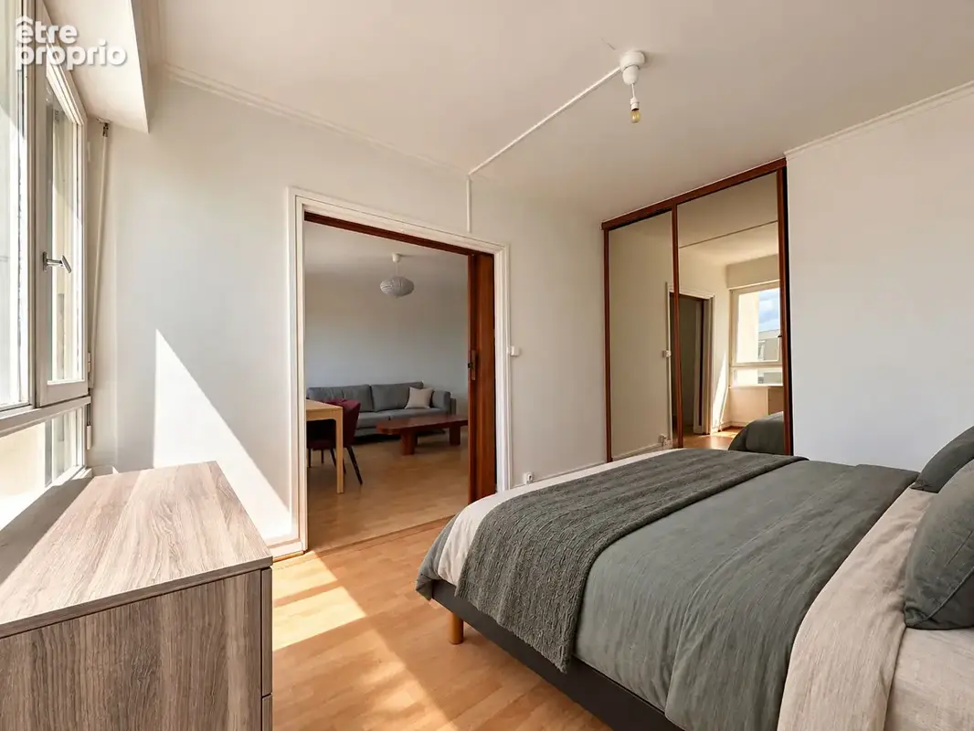 Appartement Creteil 2 pièce(s) 47 m2 - photo 8