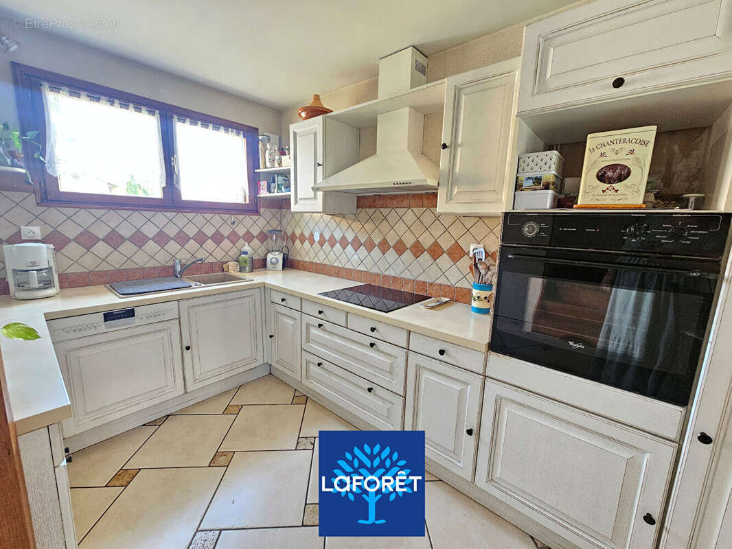 Maison à SAINT-PRIEST