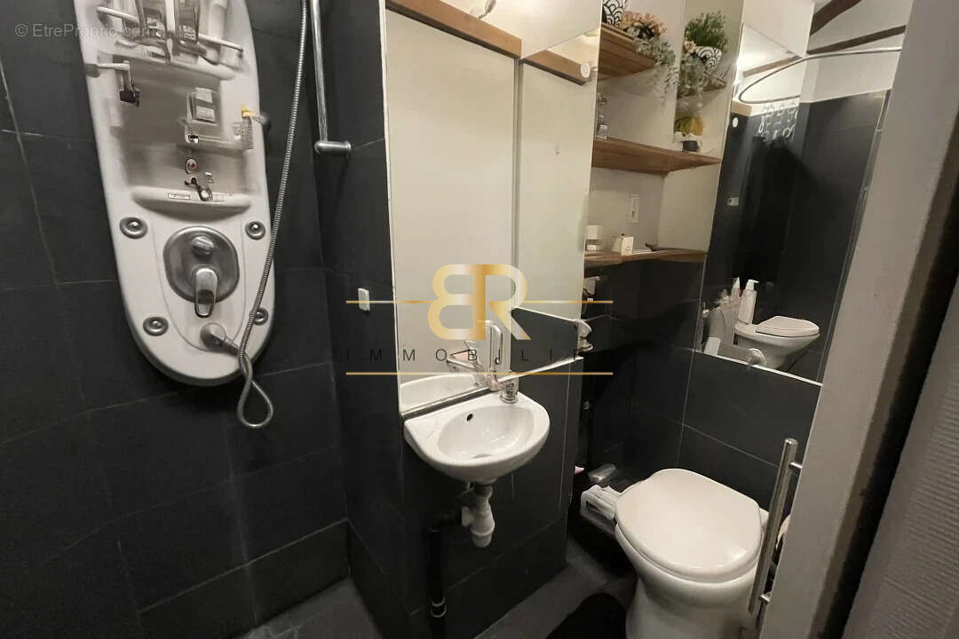 Appartement à PARIS-9E