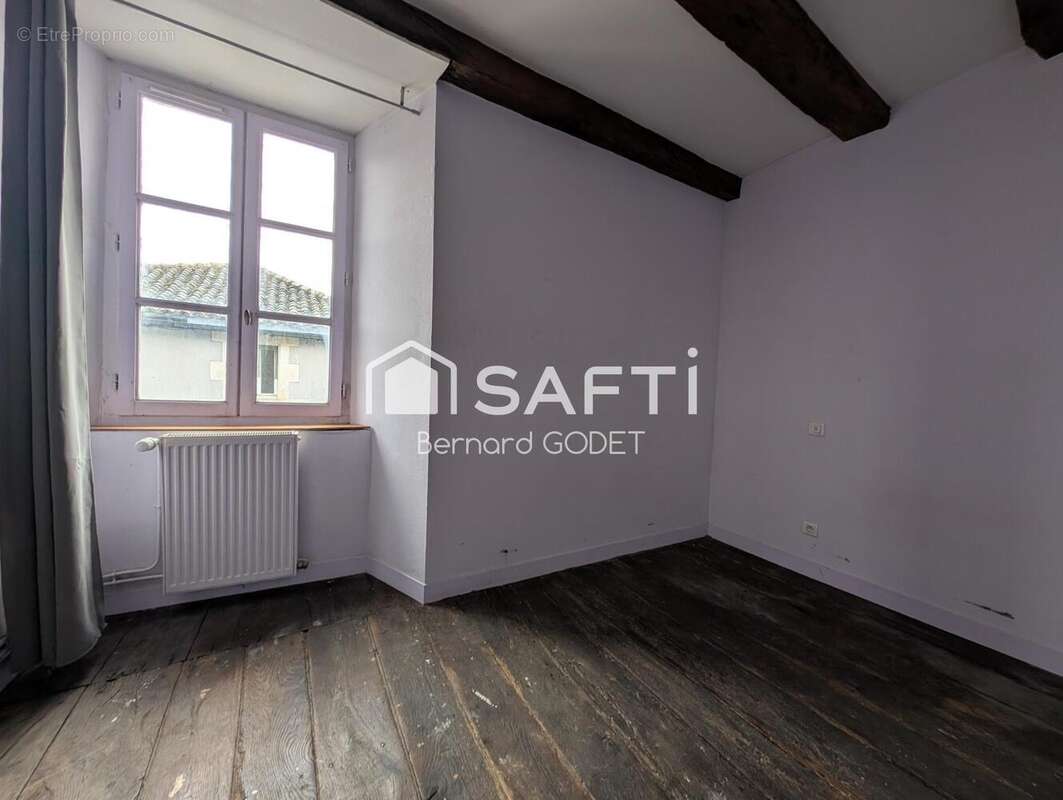 Photo 5 - Maison à CHARROUX