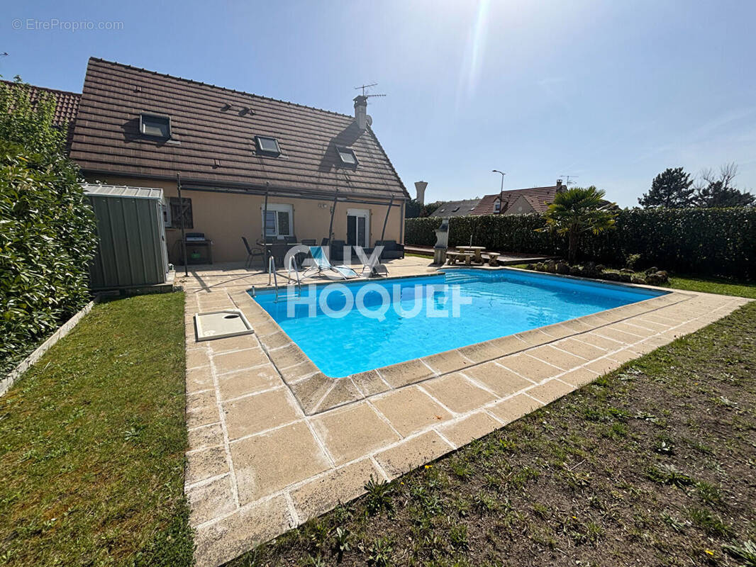 Maison à NEUFMOUTIERS-EN-BRIE