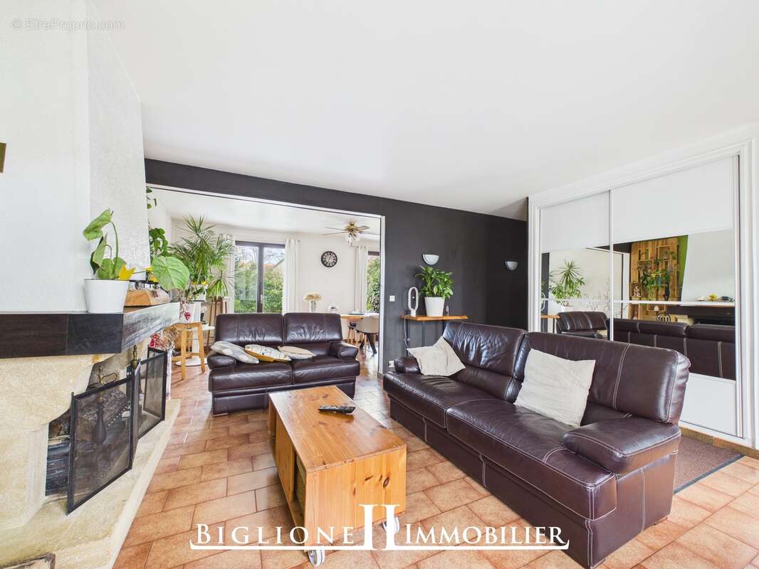 Maison à MONTFERMEIL