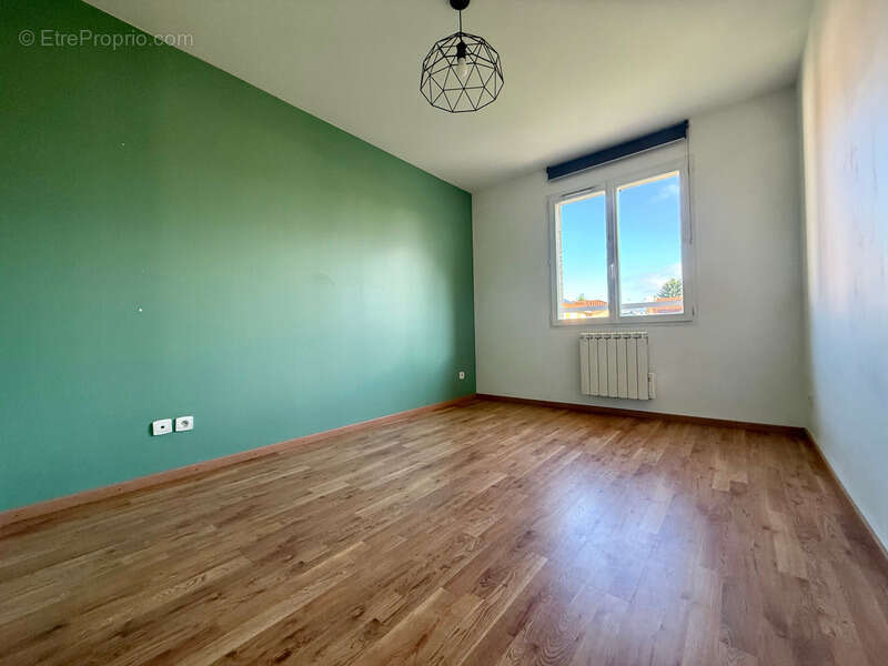 Maison à SAINT-GENIS-POUILLY