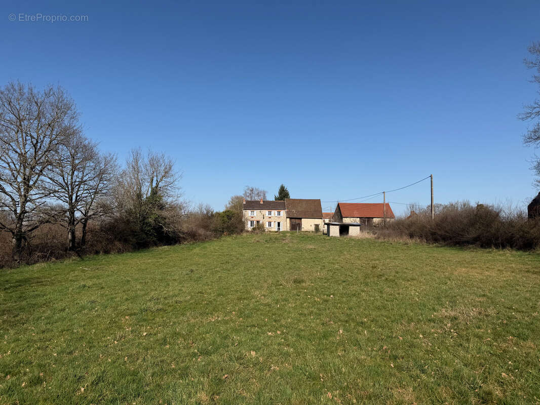 Maison à LA PETITE-MARCHE