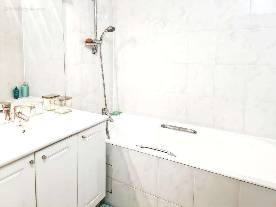 Appartement à VERSAILLES