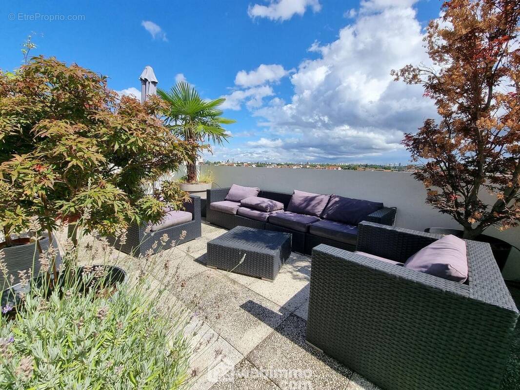 Appartement à CHOISY-LE-ROI