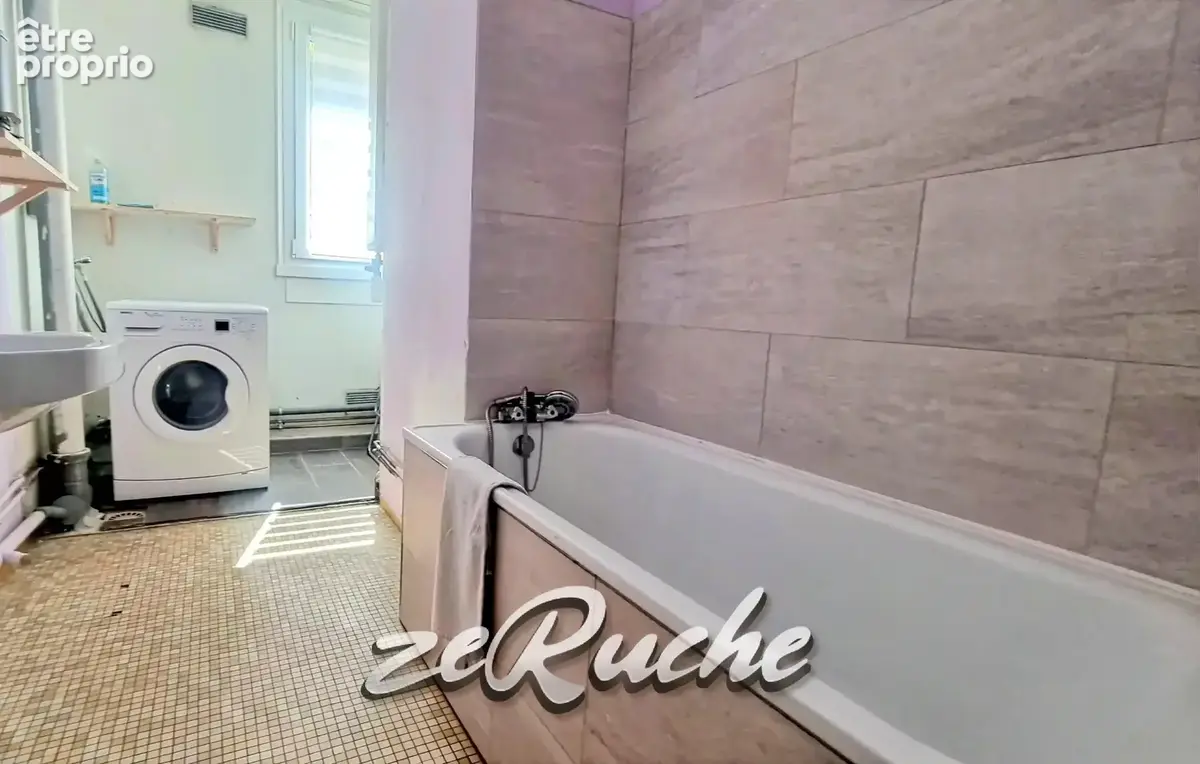 T5 avec 3 chambres et double-séjour à VENOIX - photo 13