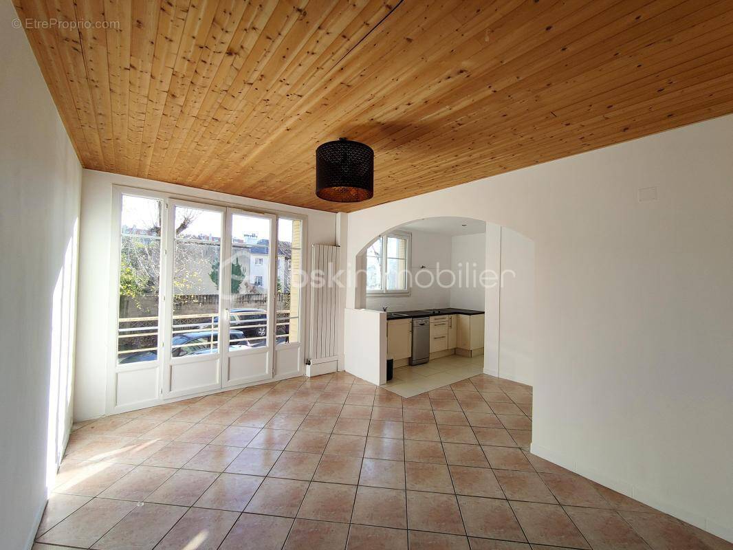 Appartement à NOISY-LE-SEC