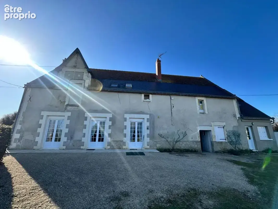 Maison 7 pièces 120 m² à vendre à Noyant-De-Touraine (37800) - photo 2