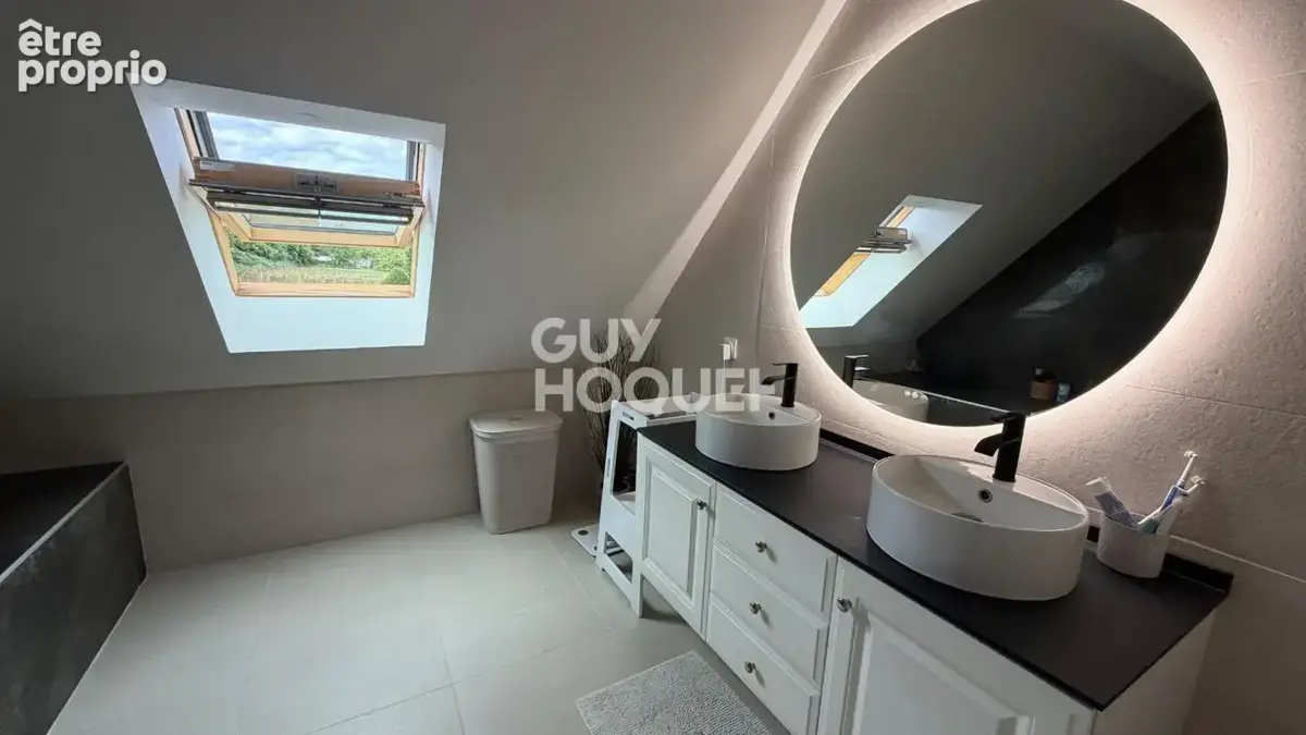 Maison Saint Sauveur 8 pièce(s) - photo 12