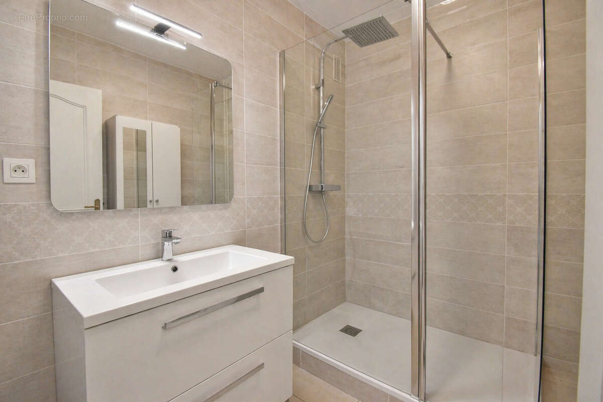 Appartement à MOULINS