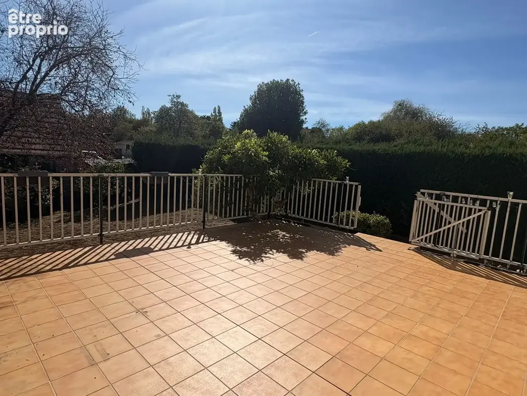 Maison 8 chambres 300m2 Faverolles sur cher - photo 12