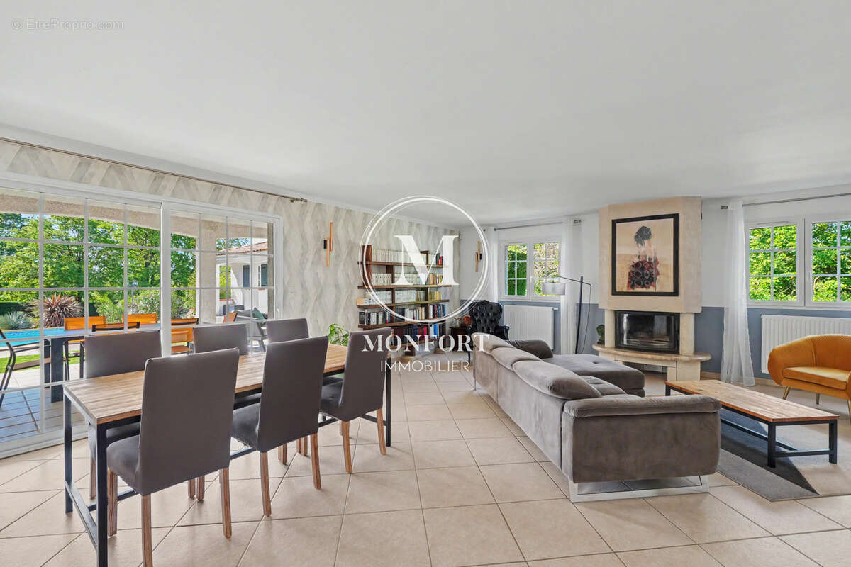 Villa familiale avec T1 indépendant, piscine. - photo 9