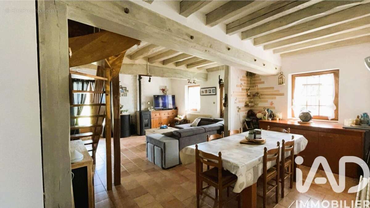 Maison 125 m² à Le Gault-Perche  - photo 6