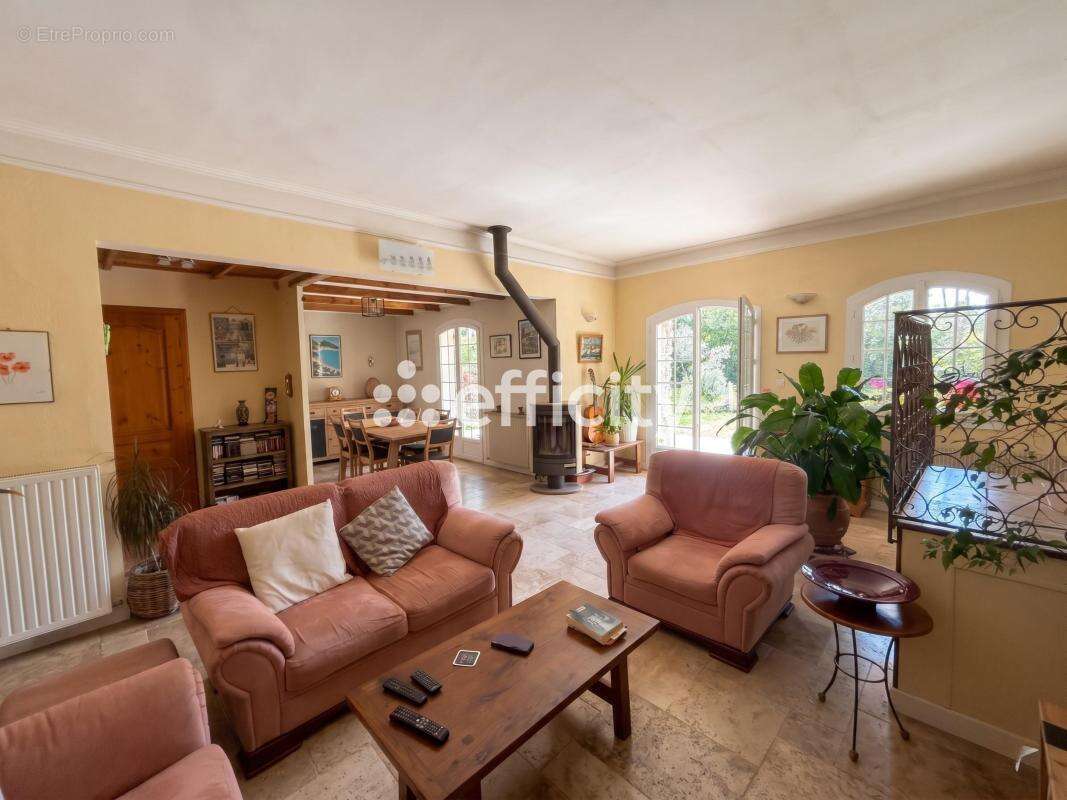 Maison à ROUSSET