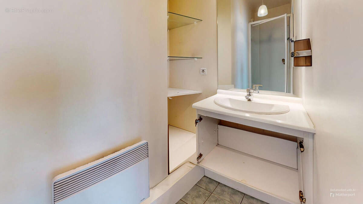 Appartement à PARIS-14E