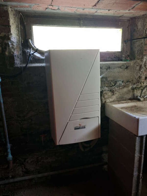 Maison à LES CERQUEUX-SOUS-PASSAVANT