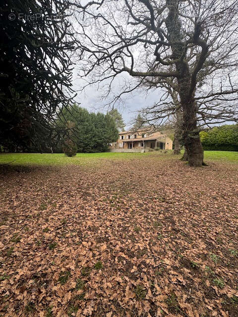 Maison à SAISSAC