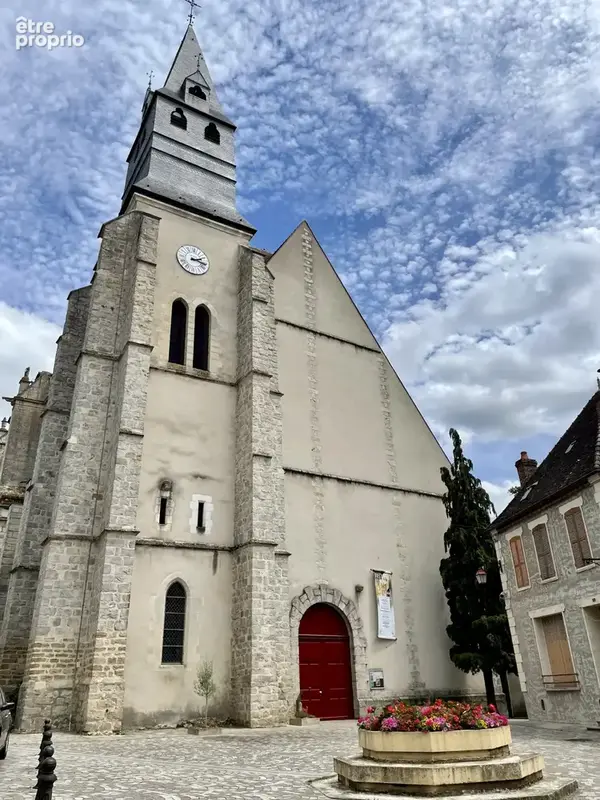A renover a st julien du sault, avec cour et abri voiture, proche commerces et gare a pied - photo 16