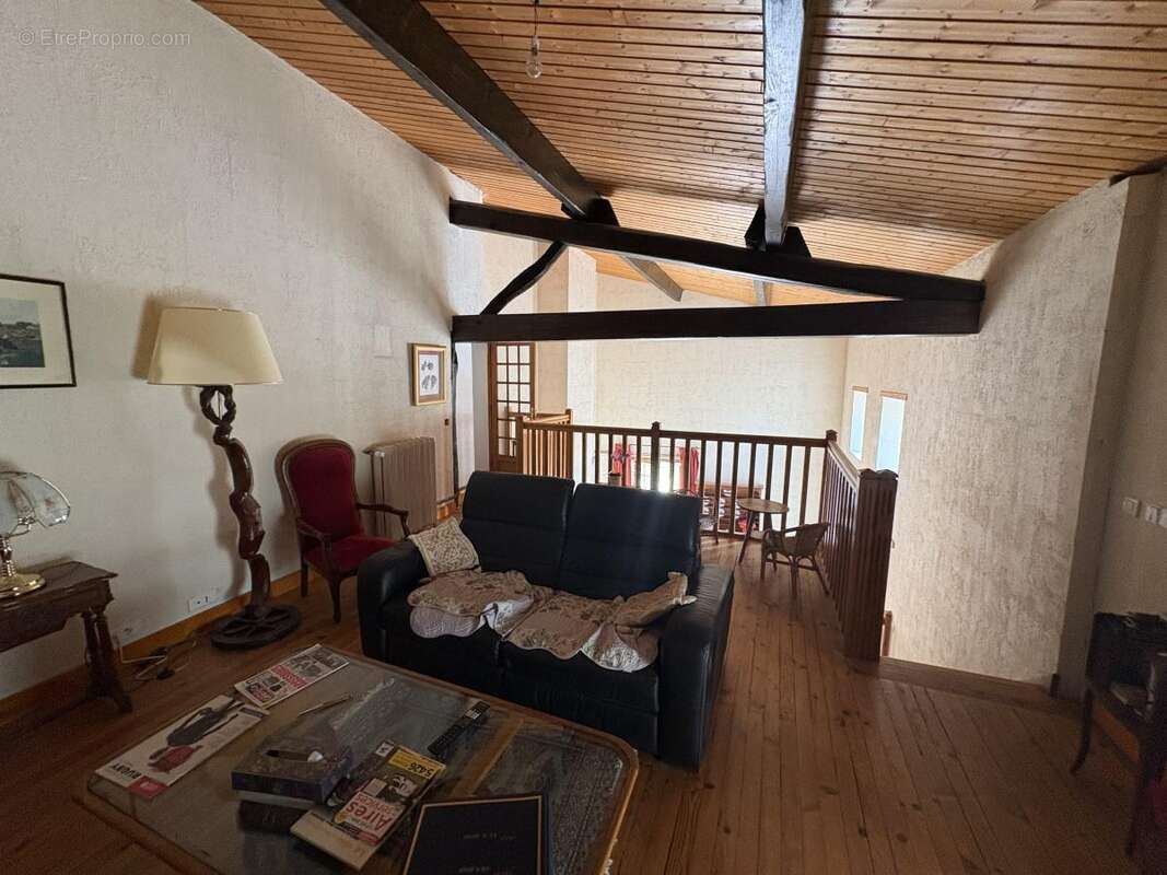 Maison 184 m² à Epannes  - photo 3