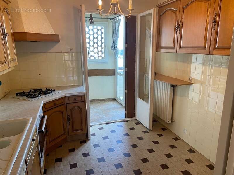 Appartement à MARSEILLE-10E