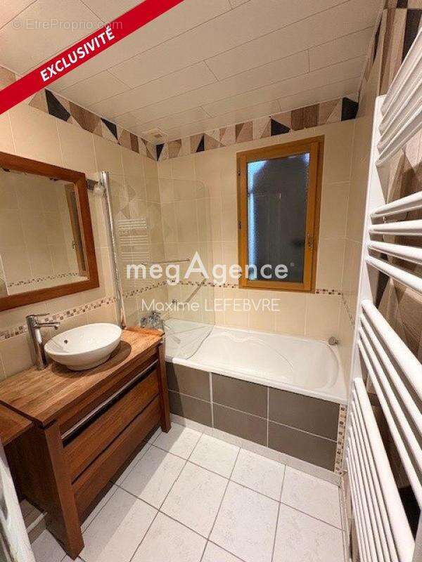 Maison à DOMLEGER-LONGVILLERS