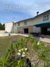Maison à SALIGNAC-SUR-CHARENTE