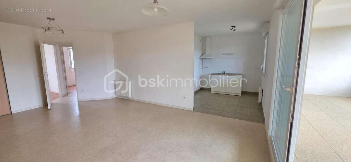 Appartement 3 pièces de 69 m² avec terrasse couverte et parking – Sainte-Gemmes-sur-Loire - photo 5