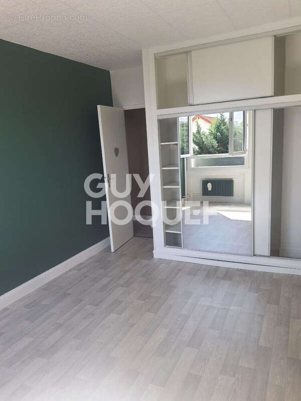 Appartement à LIVRY-GARGAN