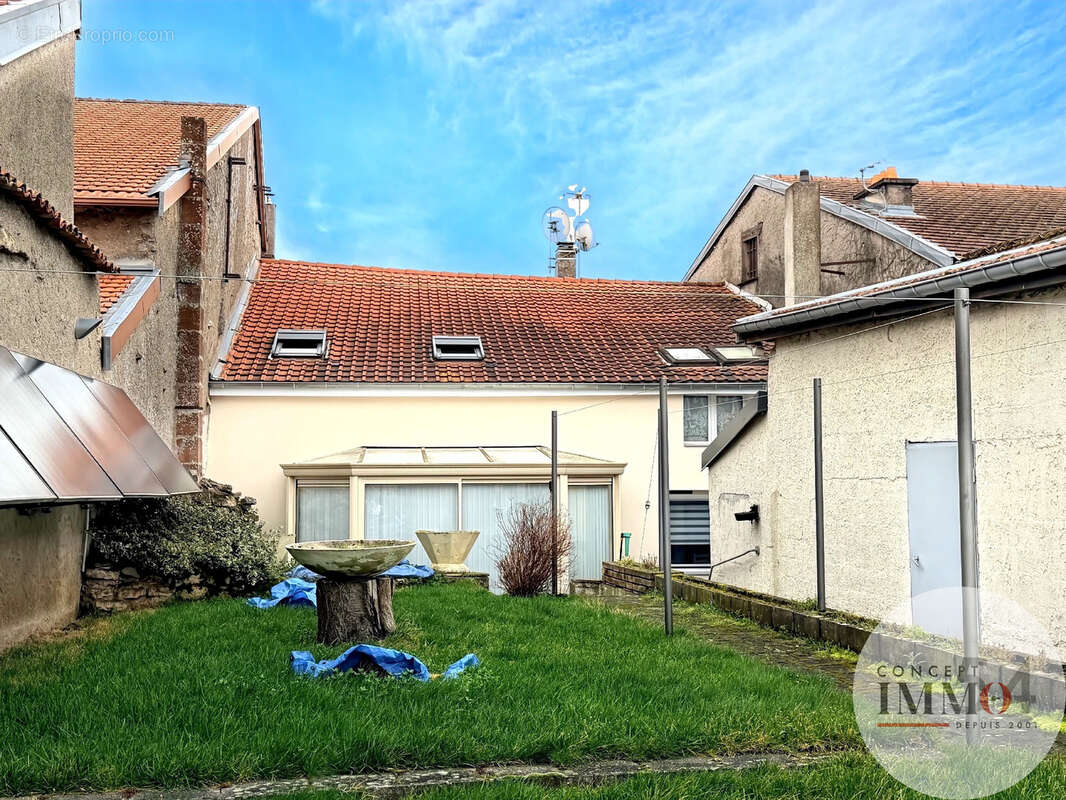 Maison à VILLEY-SAINT-ETIENNE