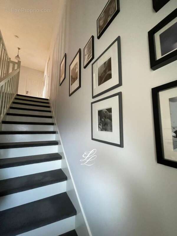 Maison 175 m² à Laigne-En-Belin  - photo 60