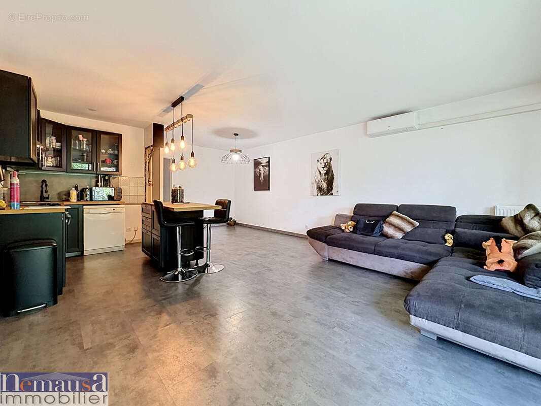 Appartement à NIMES
