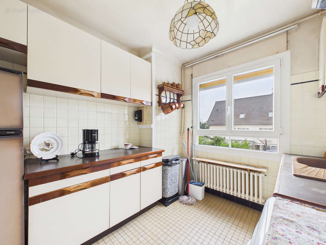 Appartement à SARTROUVILLE