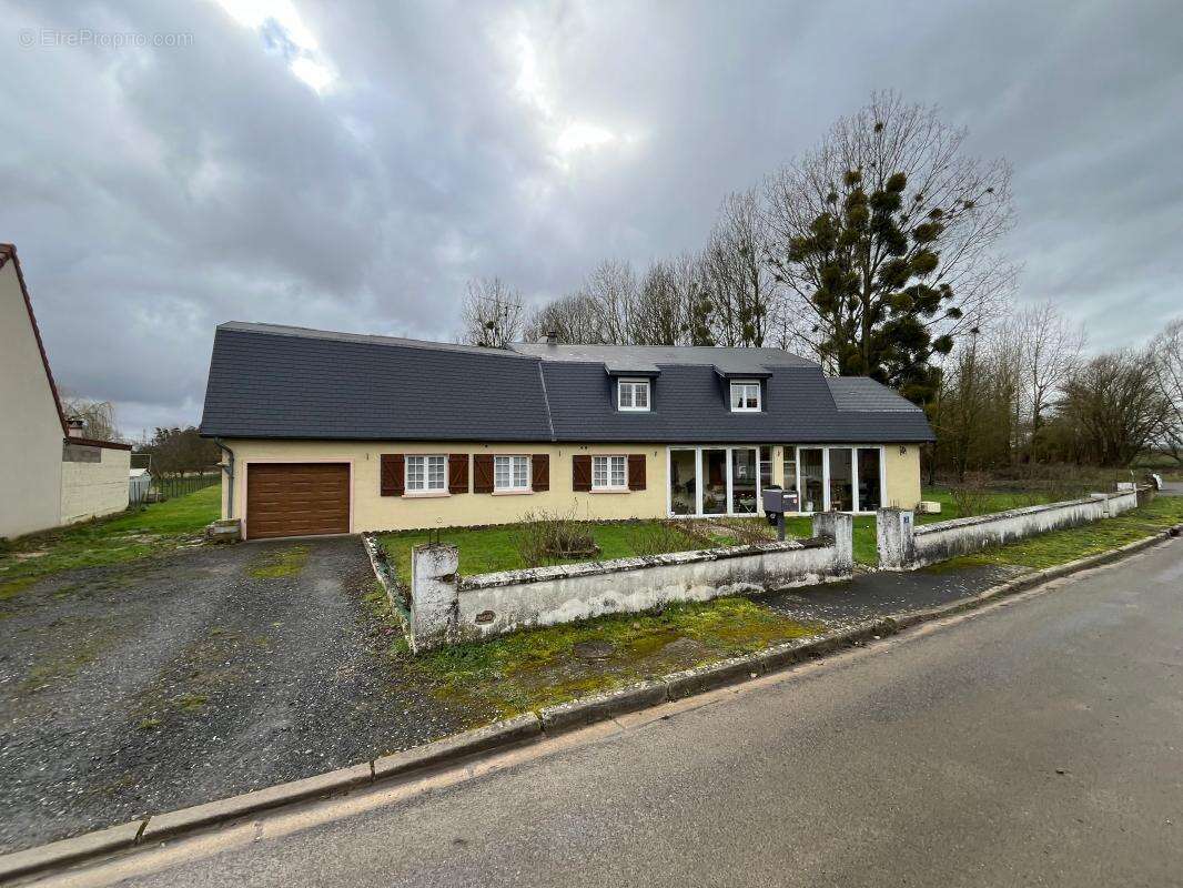 Maison à CONDREN