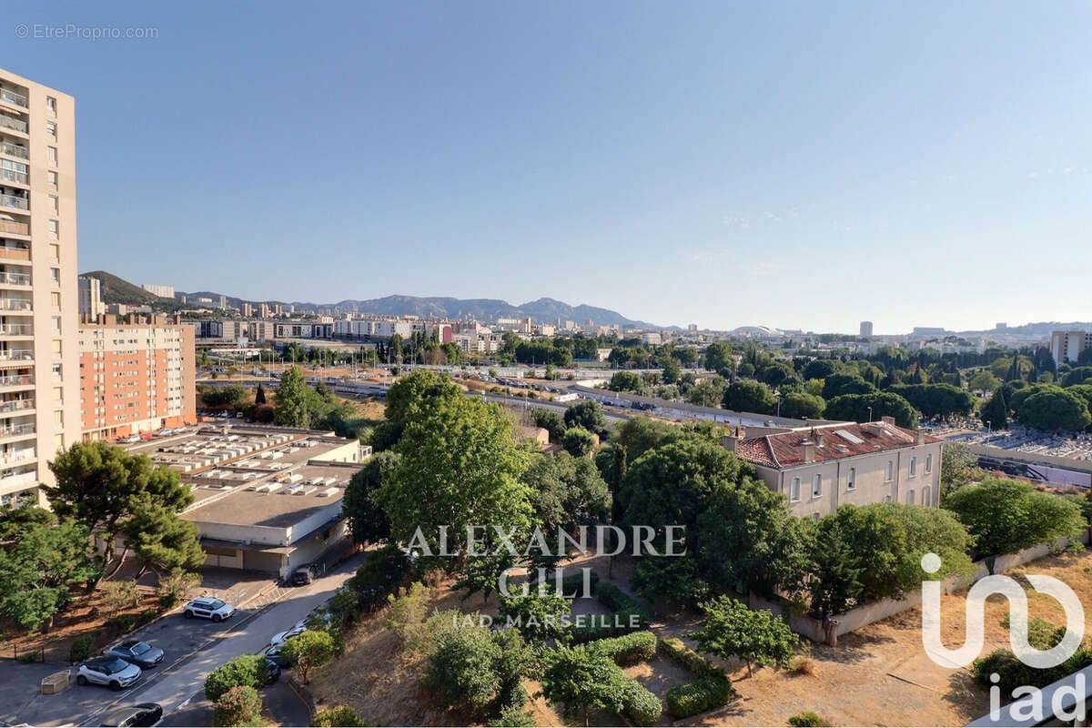 Photo 2 - Appartement à MARSEILLE-11E