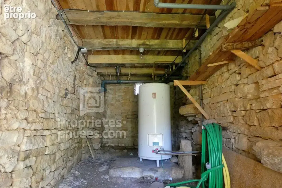 Maison ancienne à restaurer, fort potentiel + Jardin 2000 m² - photo 18