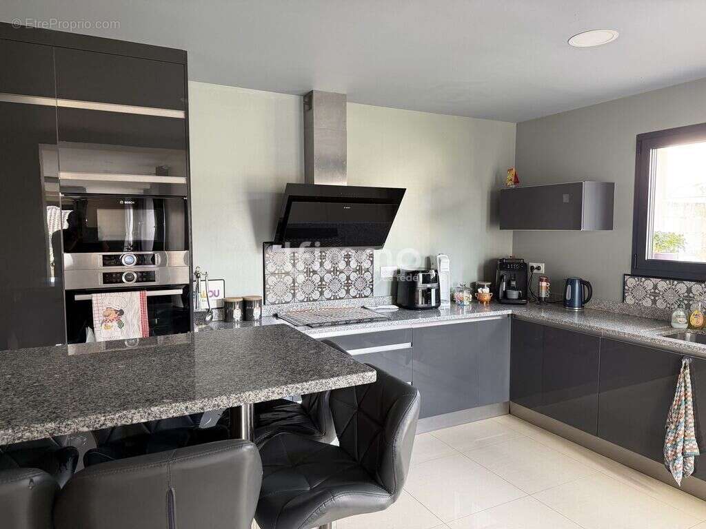 Maison familiale, 33530 Bassens - photo 3