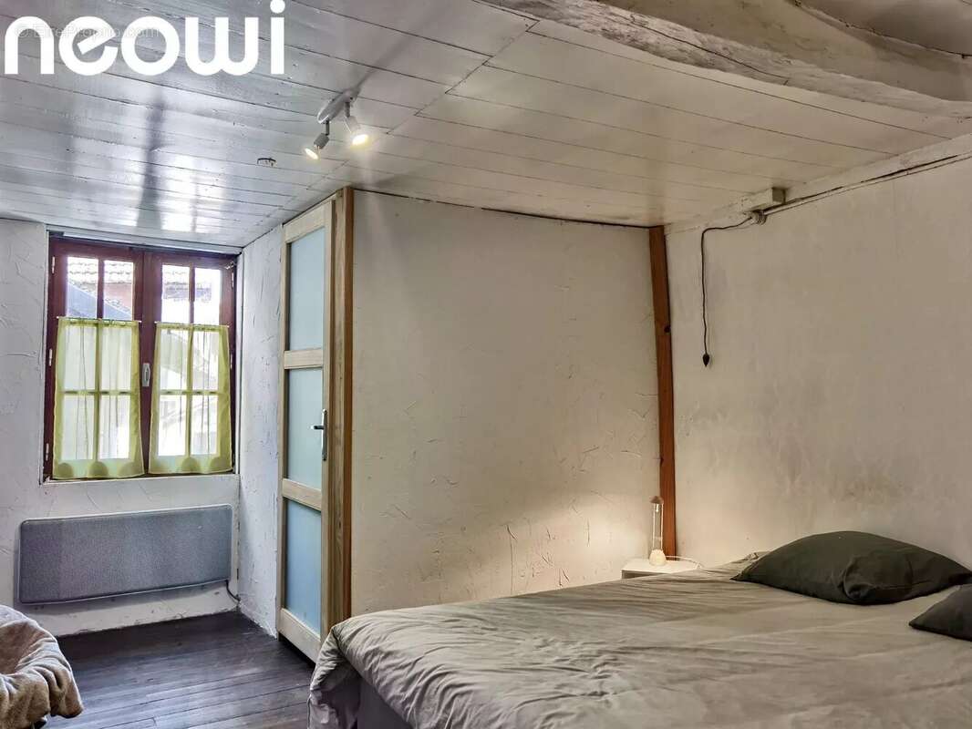 Maison à LAROQUEBROU