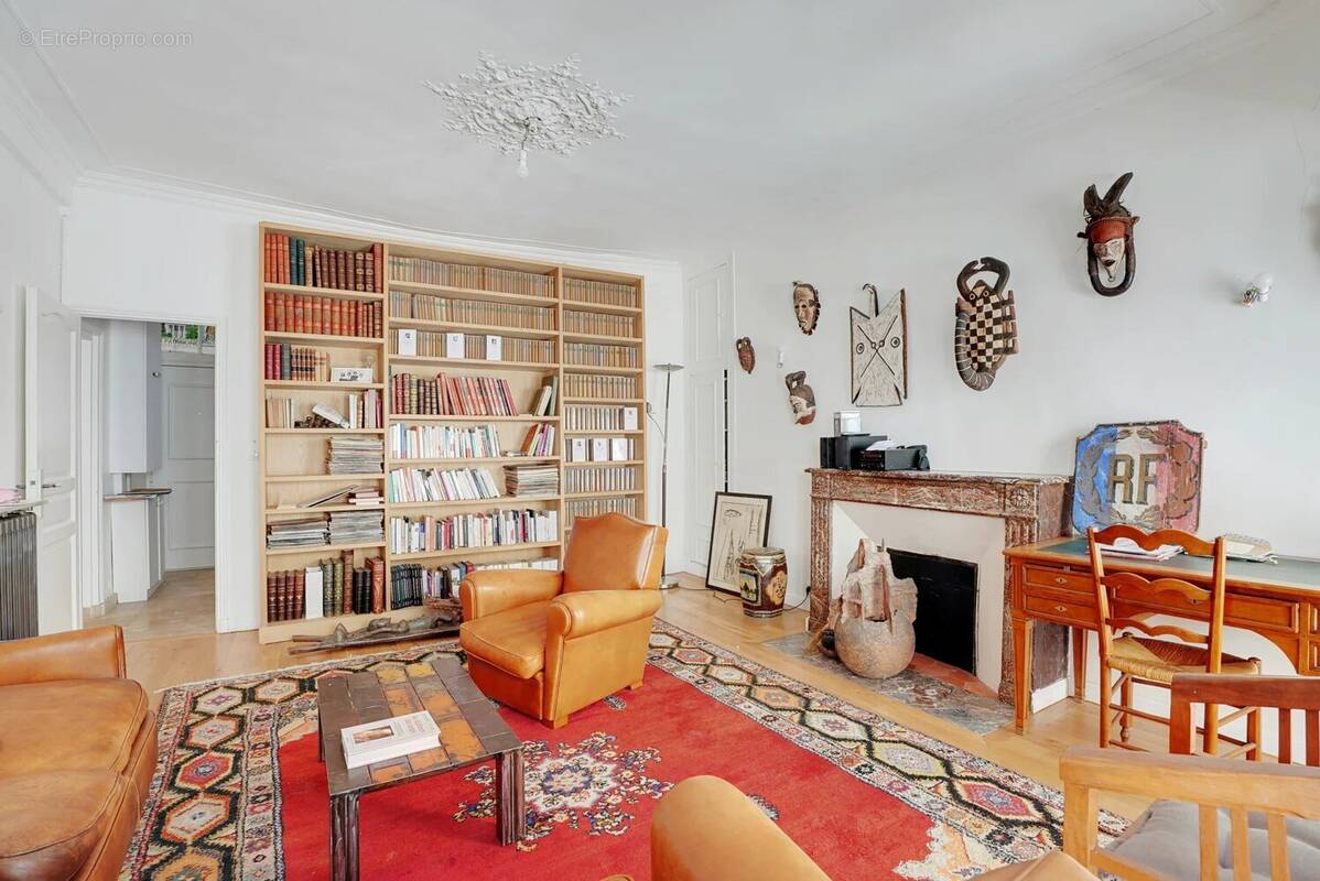 Appartement à VERSAILLES