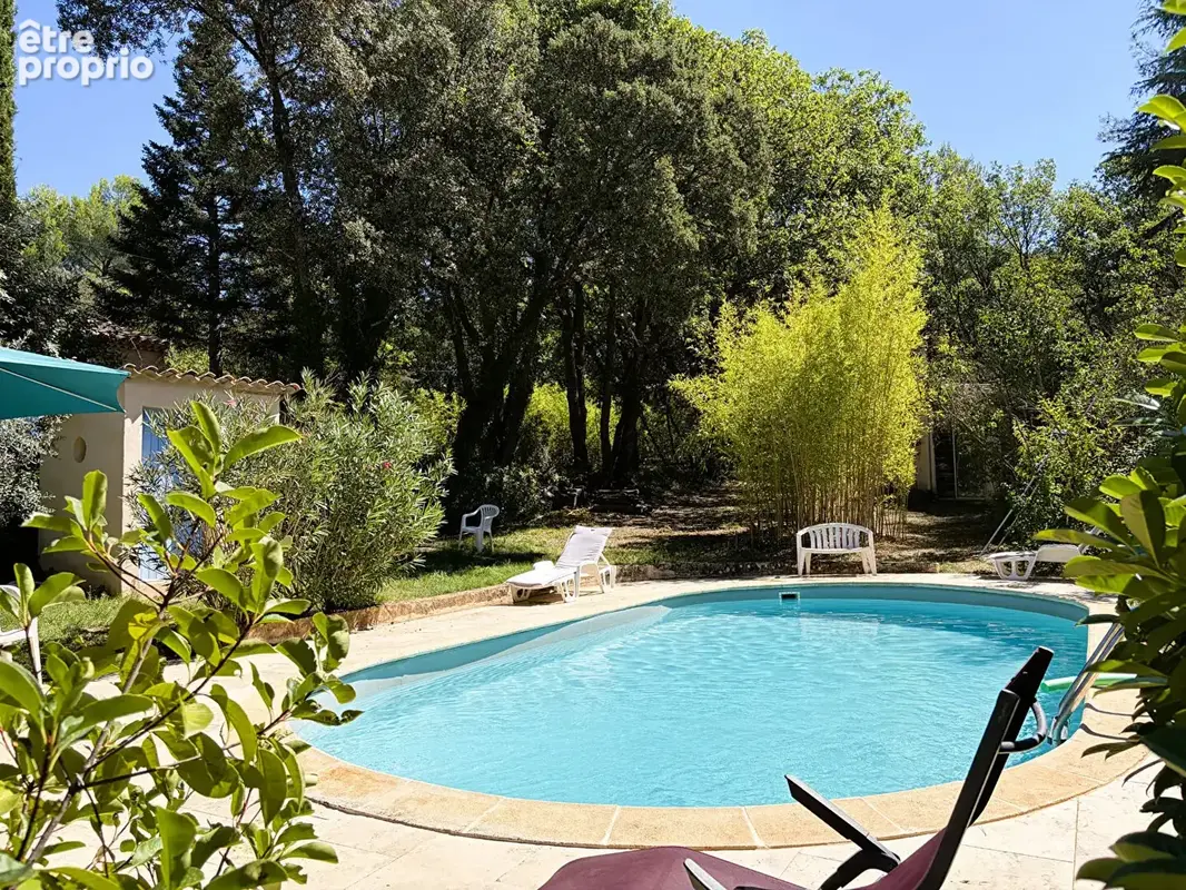 Villa 6 pieces avec terrain 5600m² et piscine 13490 jouques - photo 2