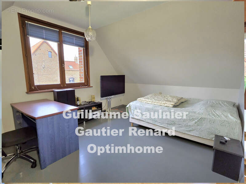 Maison à TILLOY-LEZ-MARCHIENNES