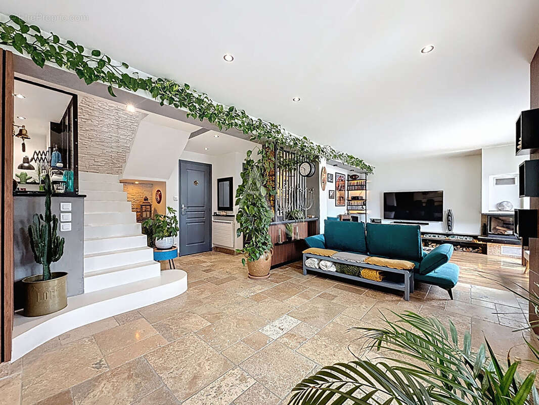 Maison à FENOUILLET