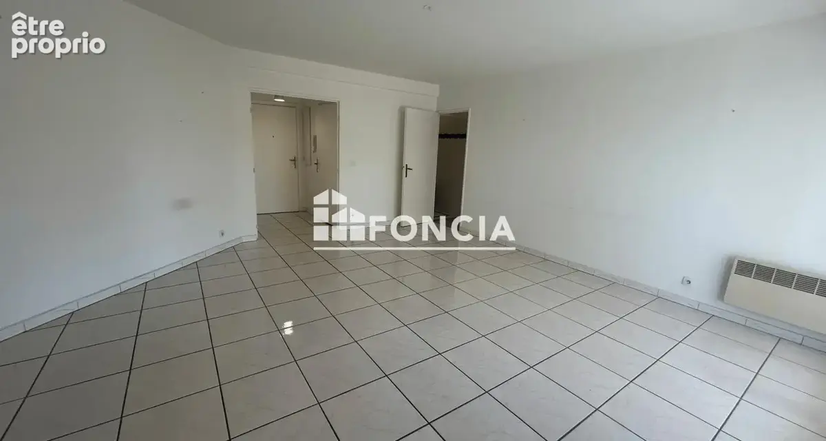 Bonneveine : t2 avec terrasse et garage - photo 5